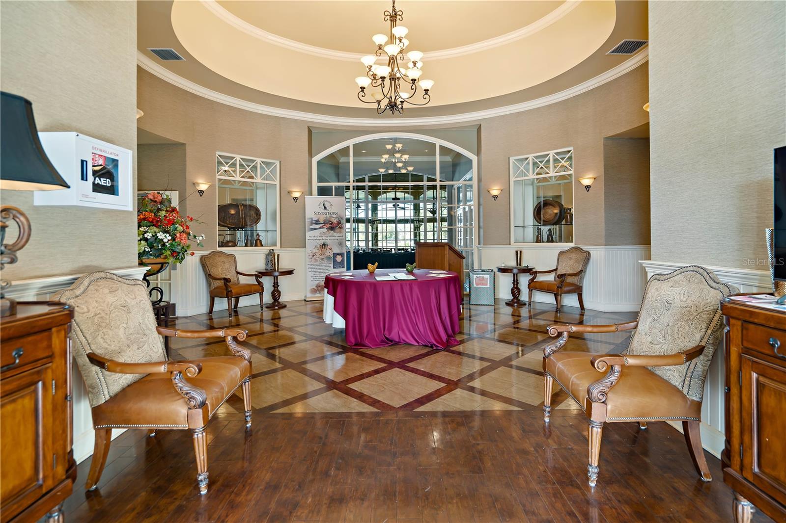 Country Club