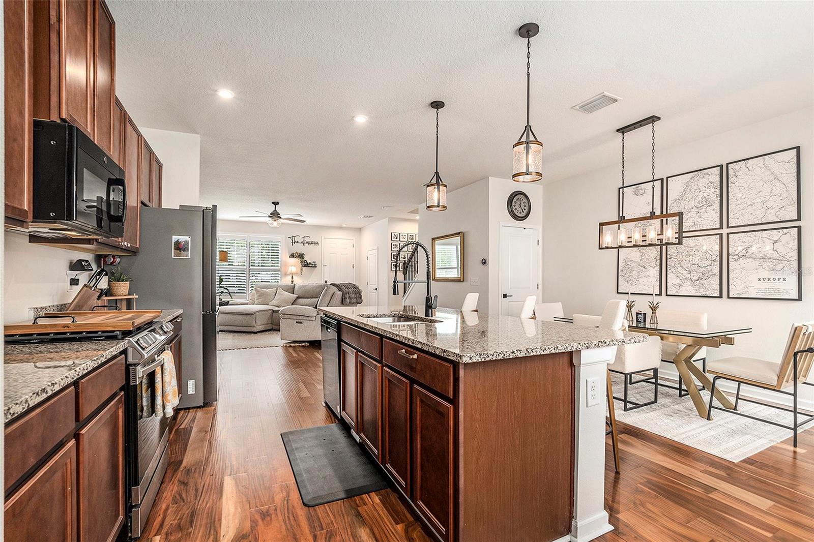 Island Kitchen