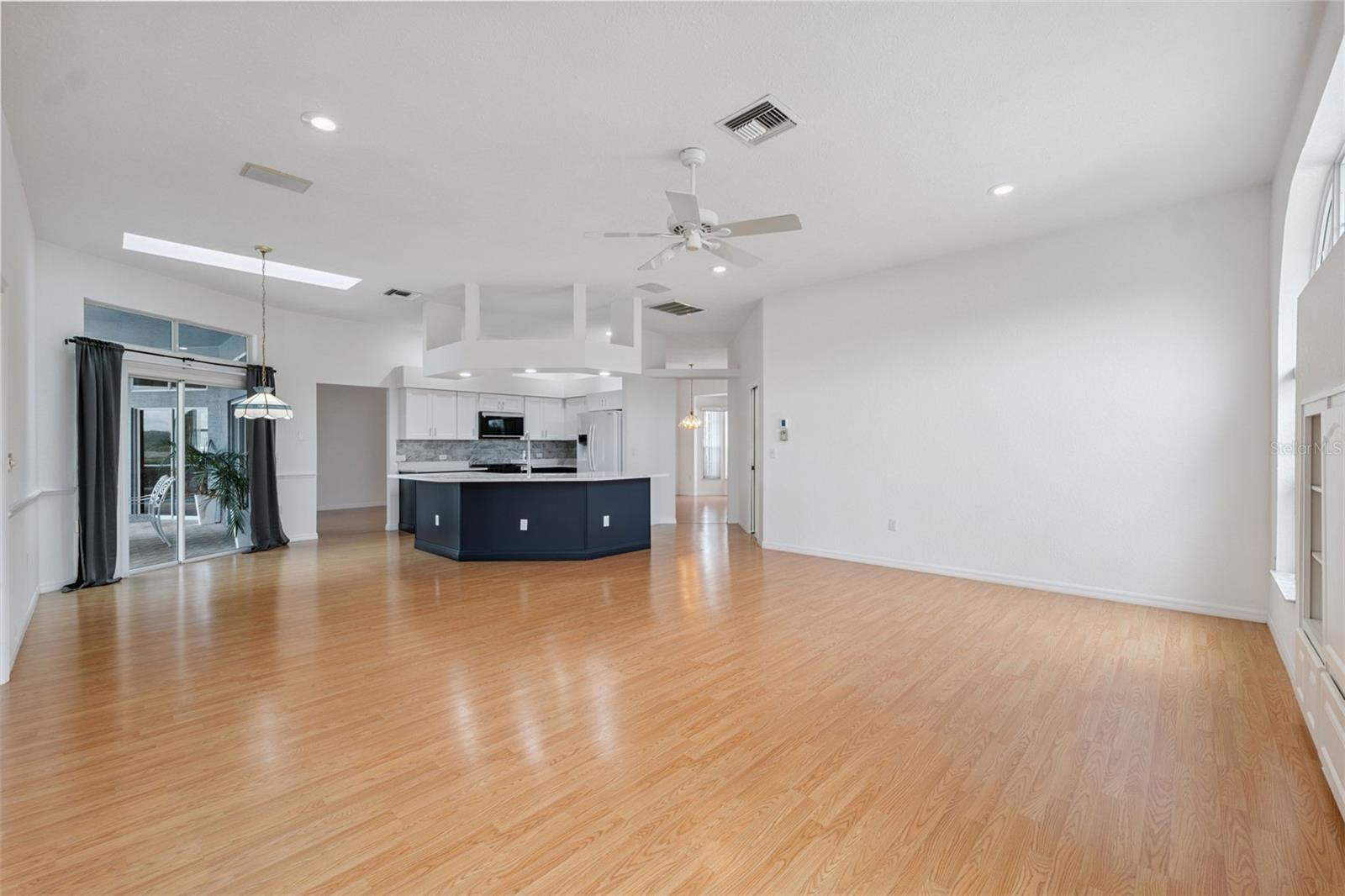 Family Room/ Kitchen