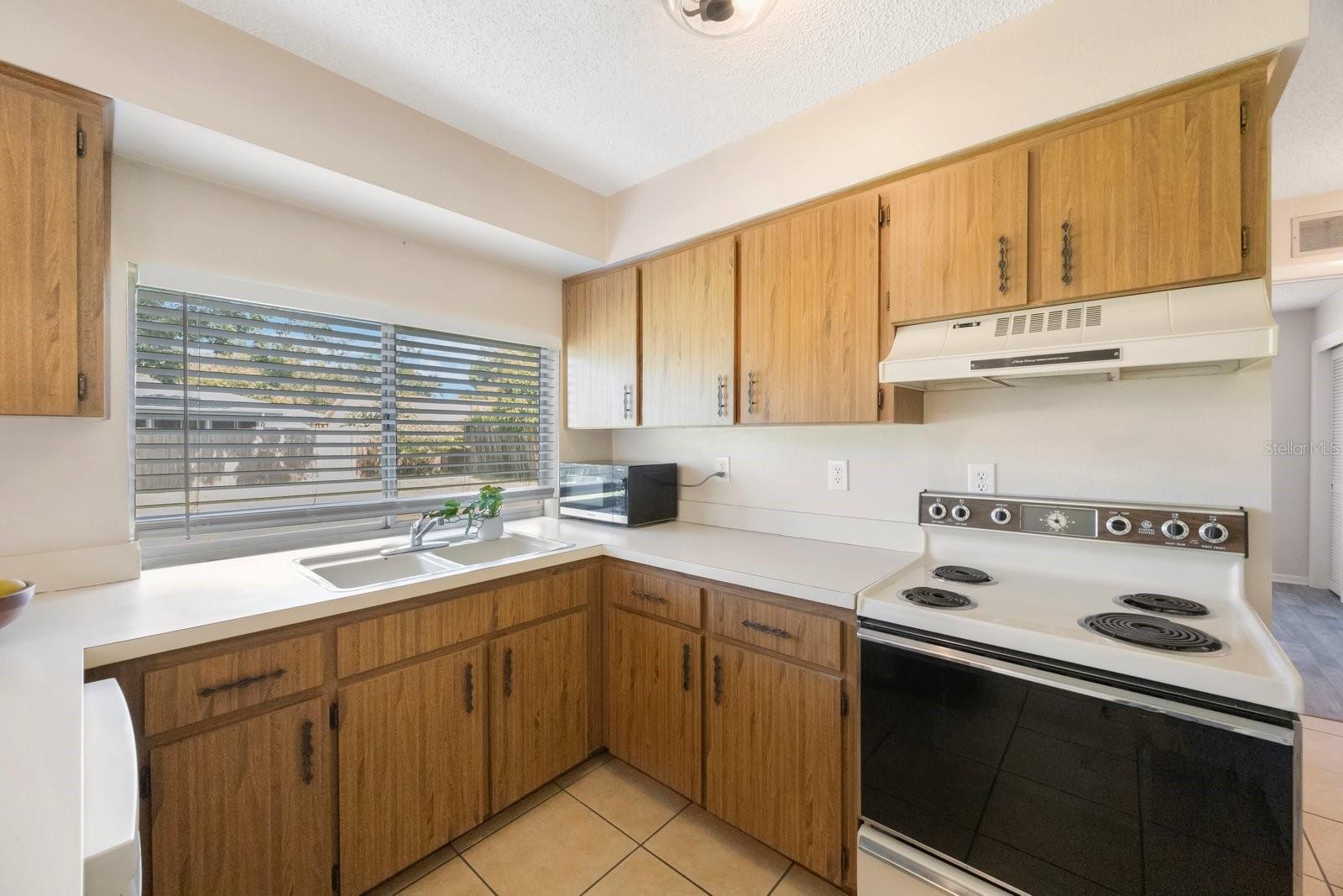 Kitchen 9x10