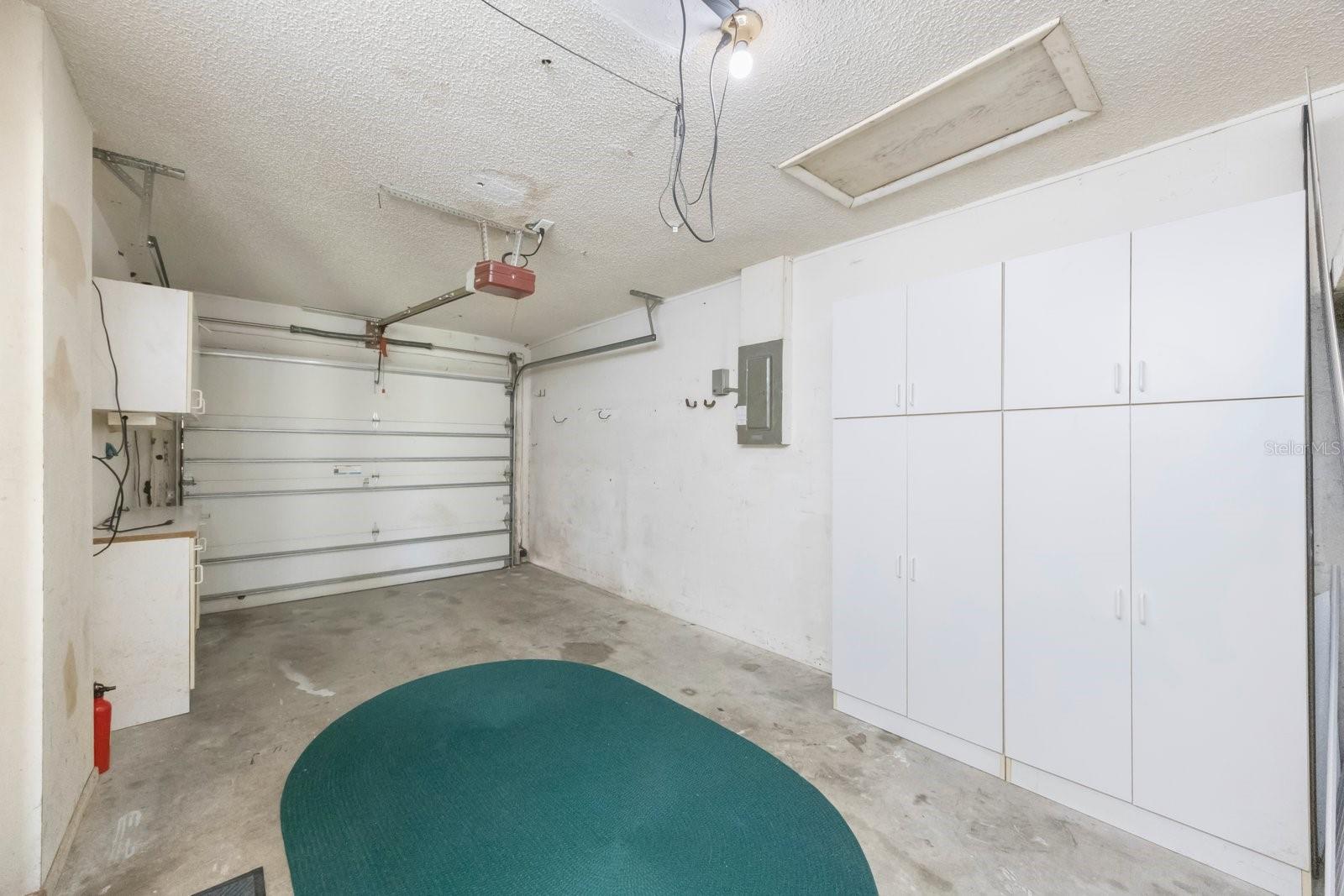 1-Car Garage