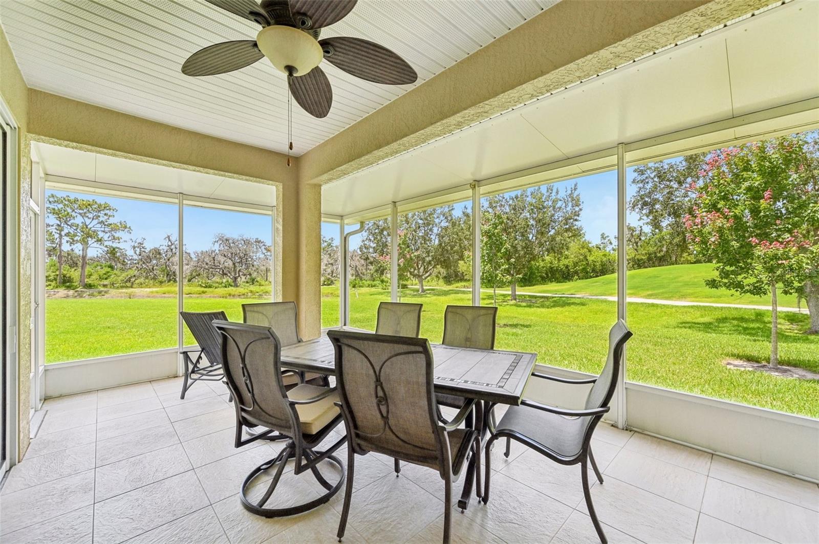 Oversized lanai with golf course view!