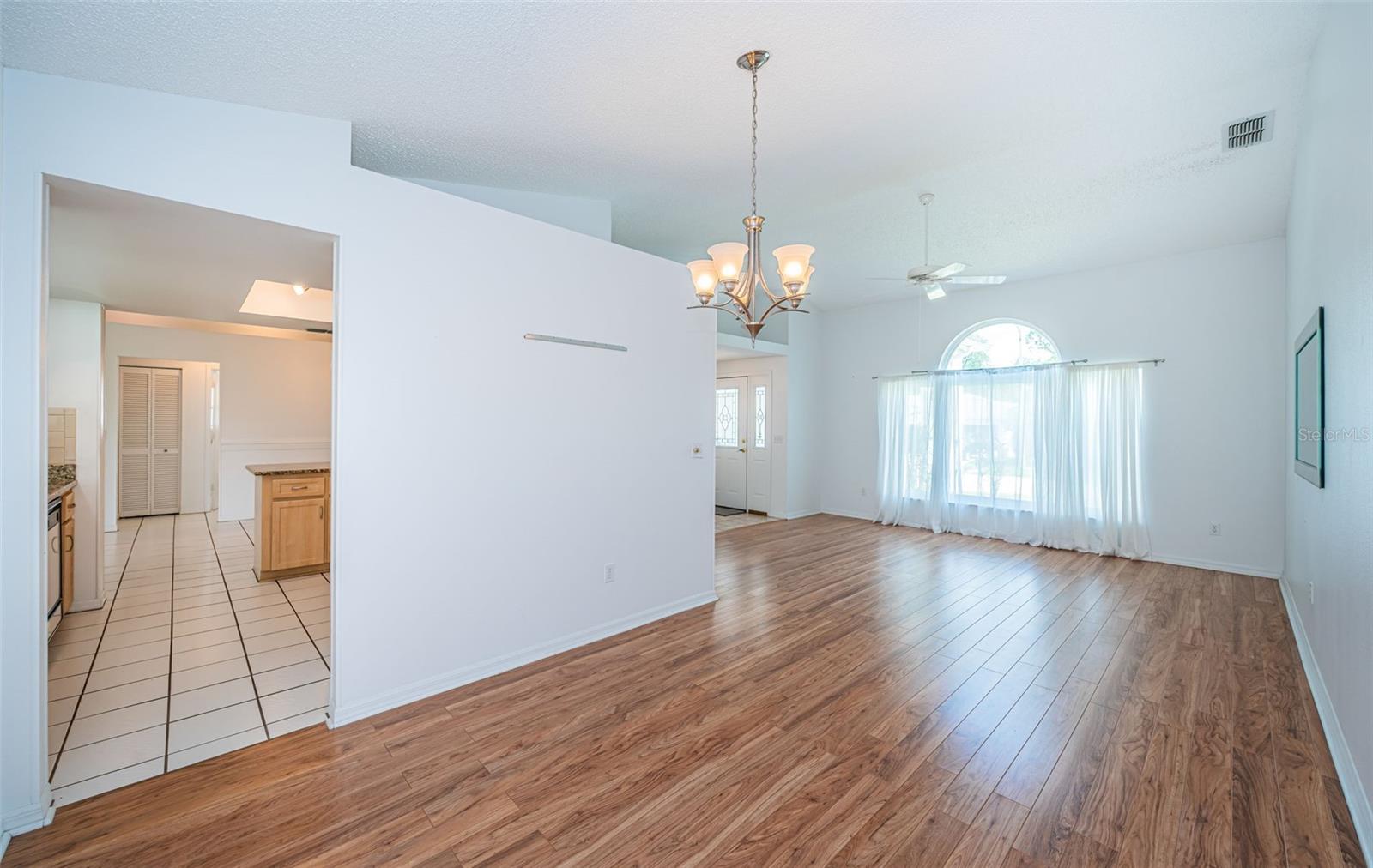 Dining Room easy access to the Kitchen