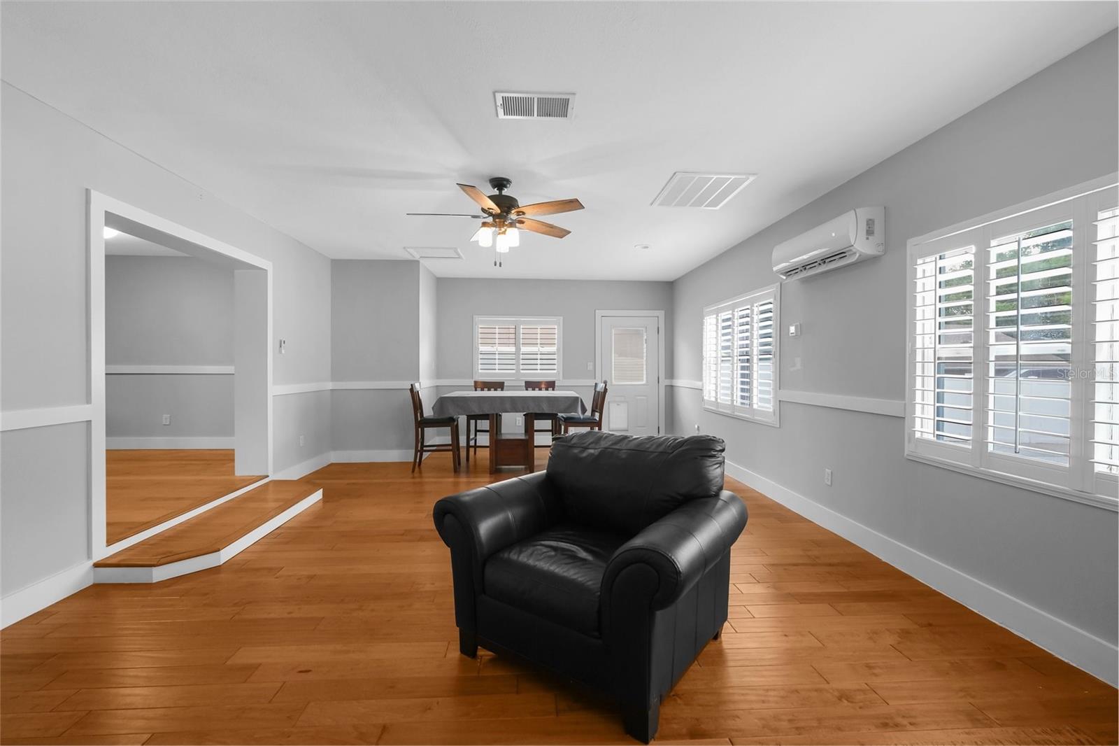 Large extra family room!