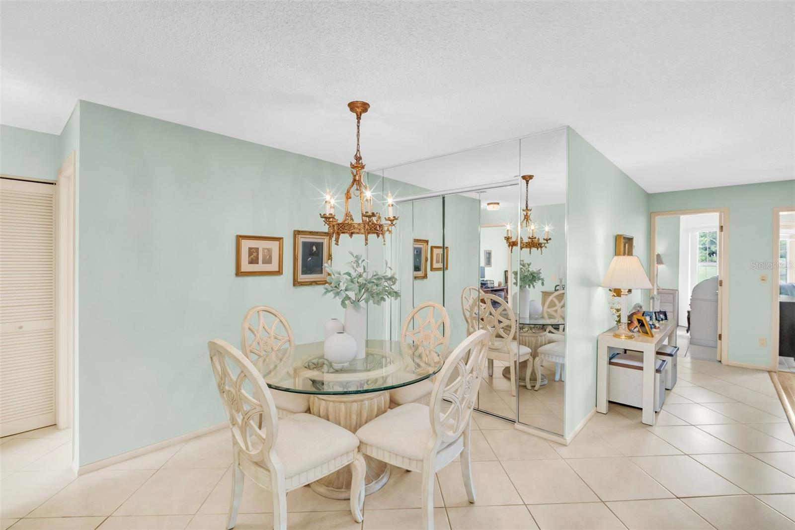 Spacious dining room for entertaining plus additional closet space for storage~