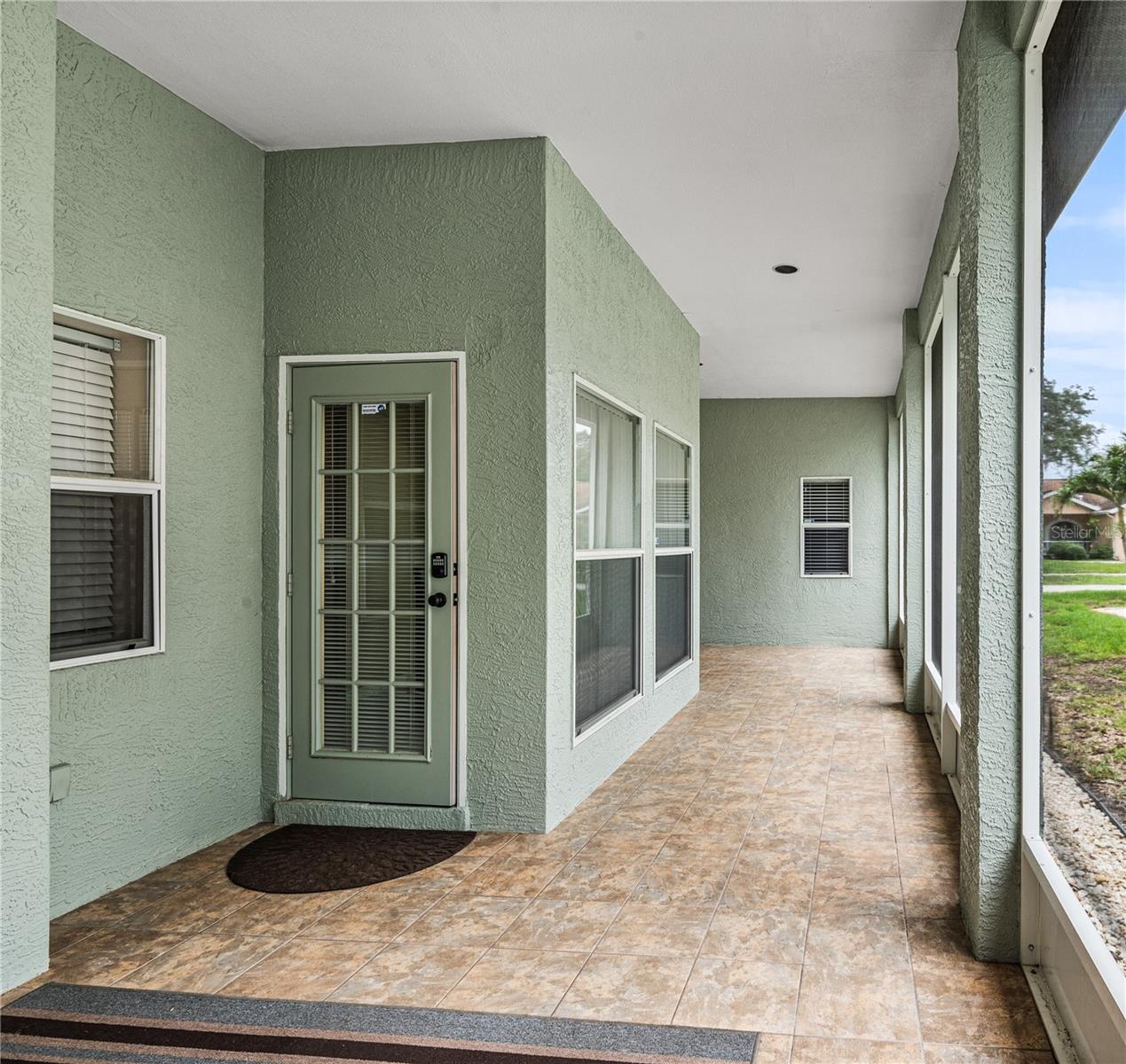 Screened patio