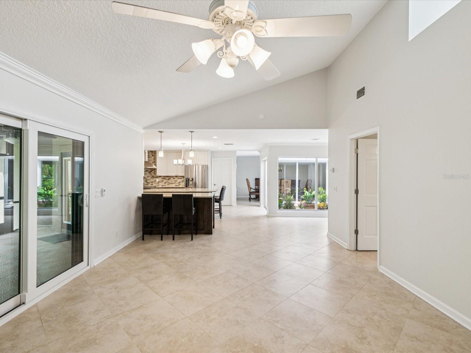 Family room 3