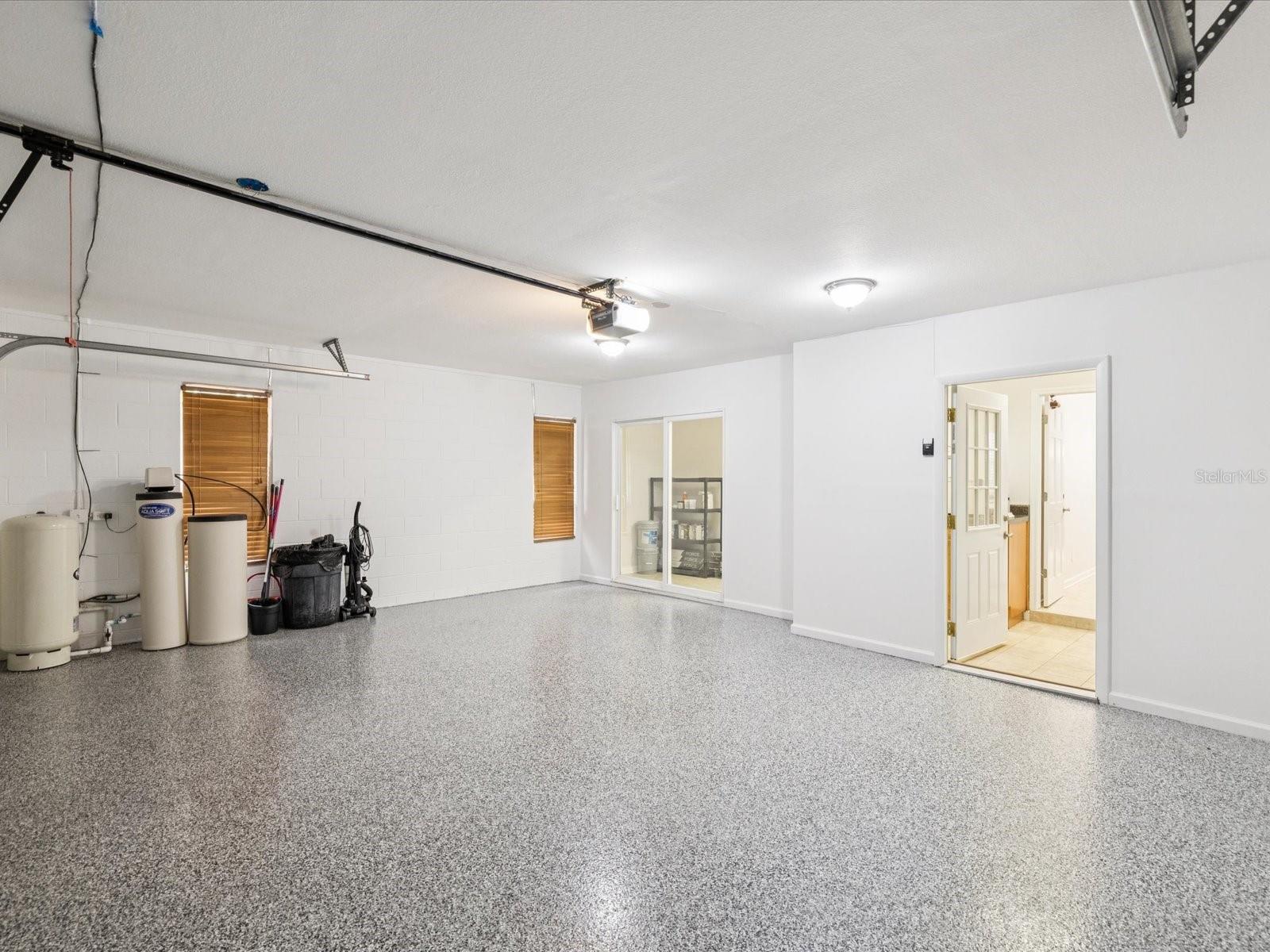 garage 2