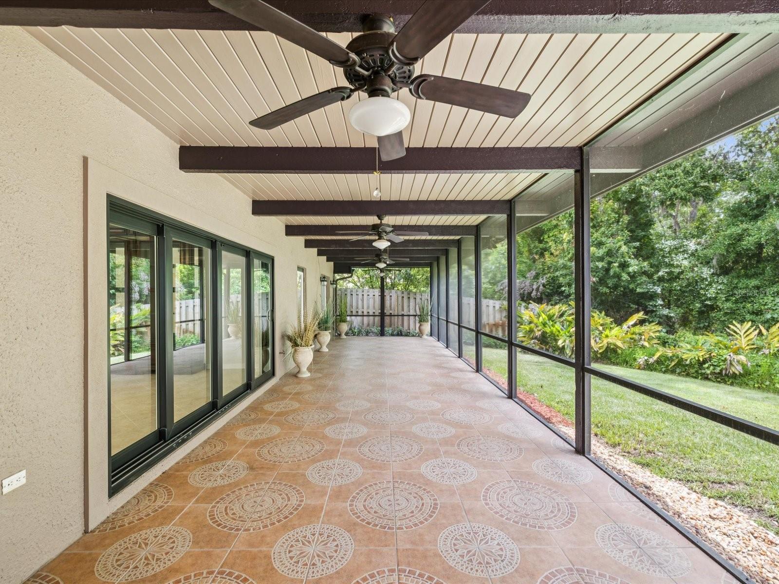 covered porch 1