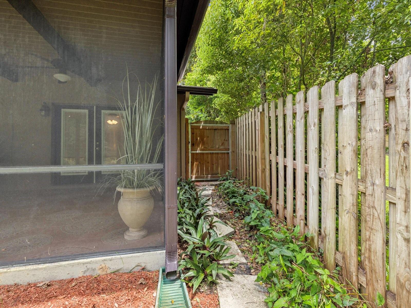 side yard