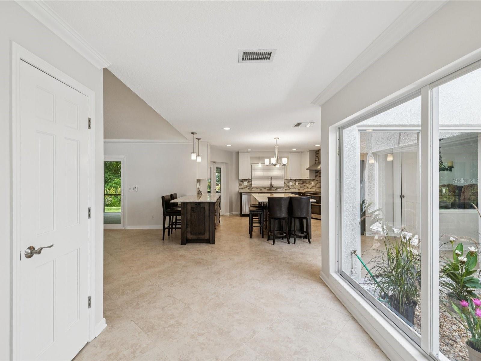 Foyer 2
