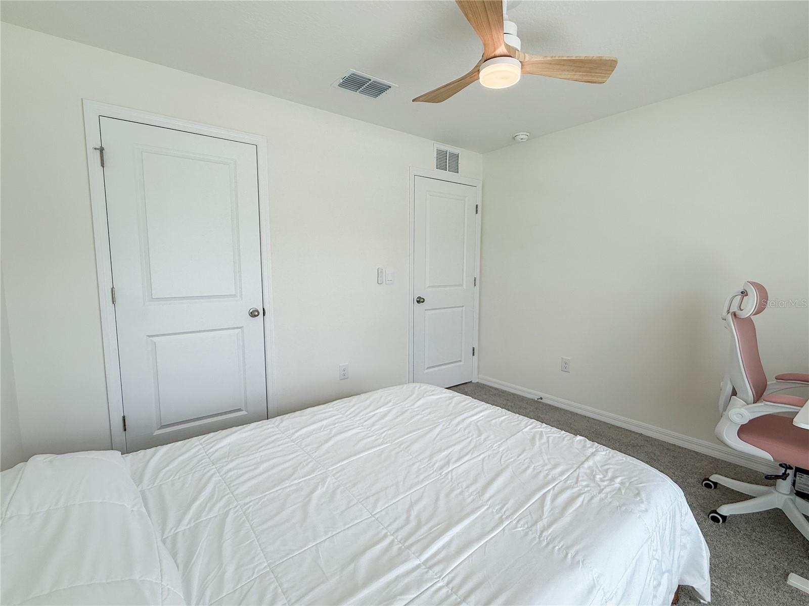 Secondary bedroom