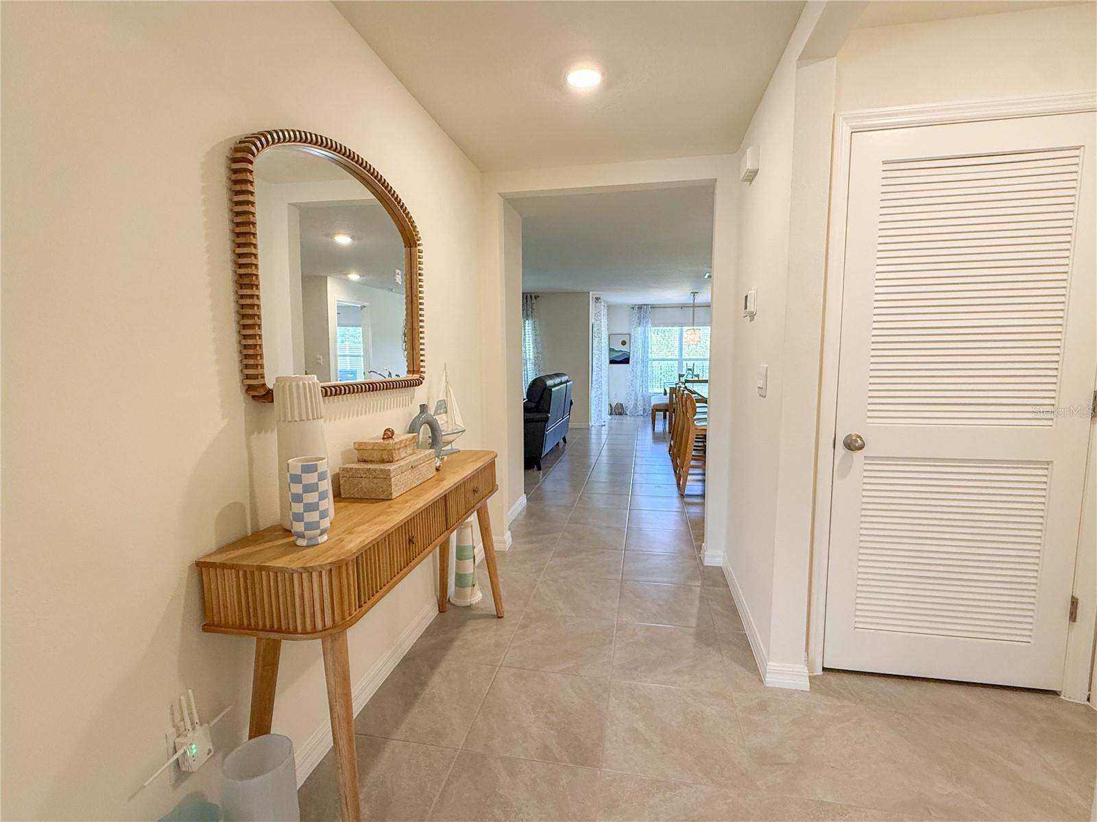 Entry way