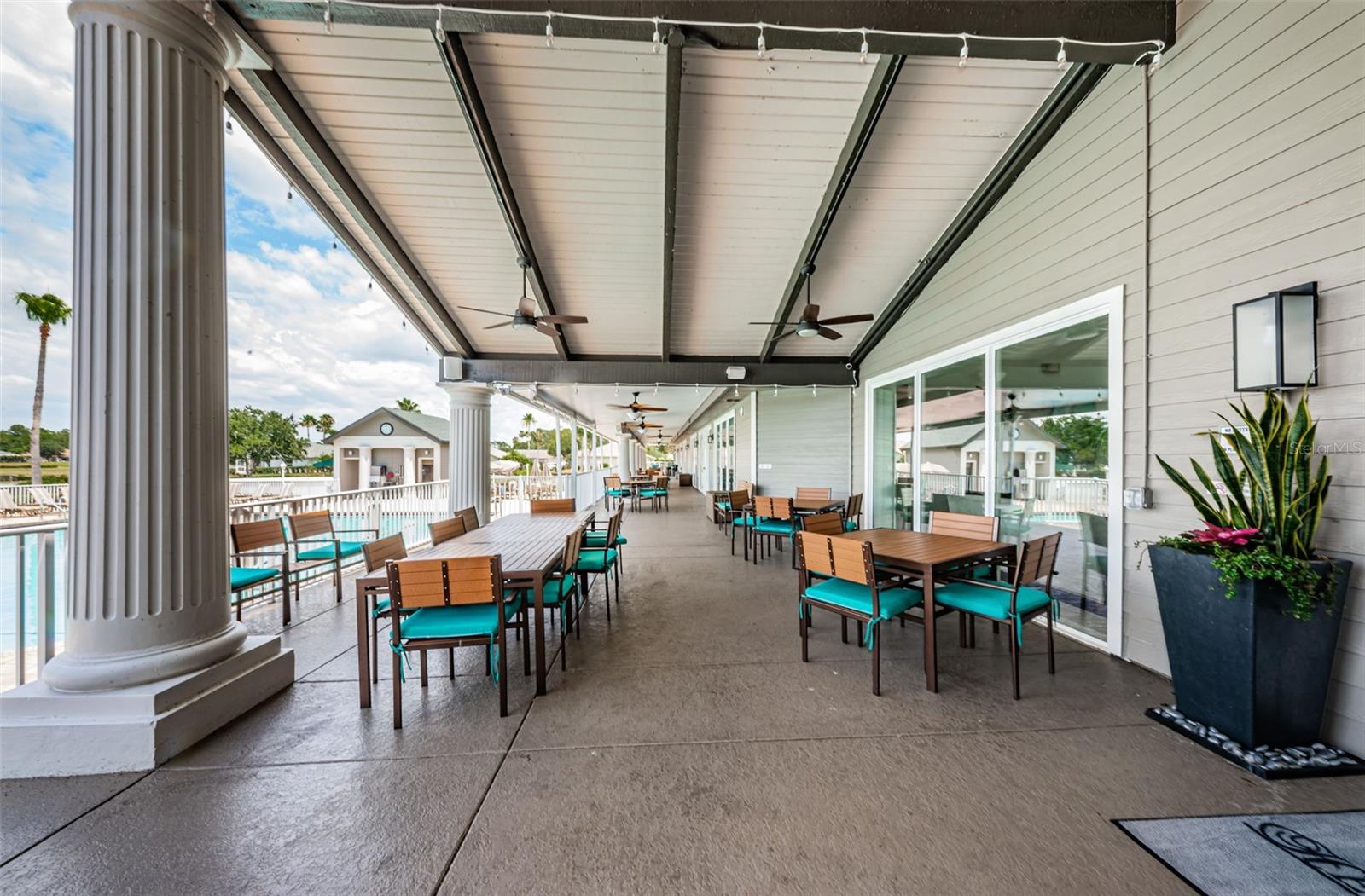 Patio dining overlooking the pool