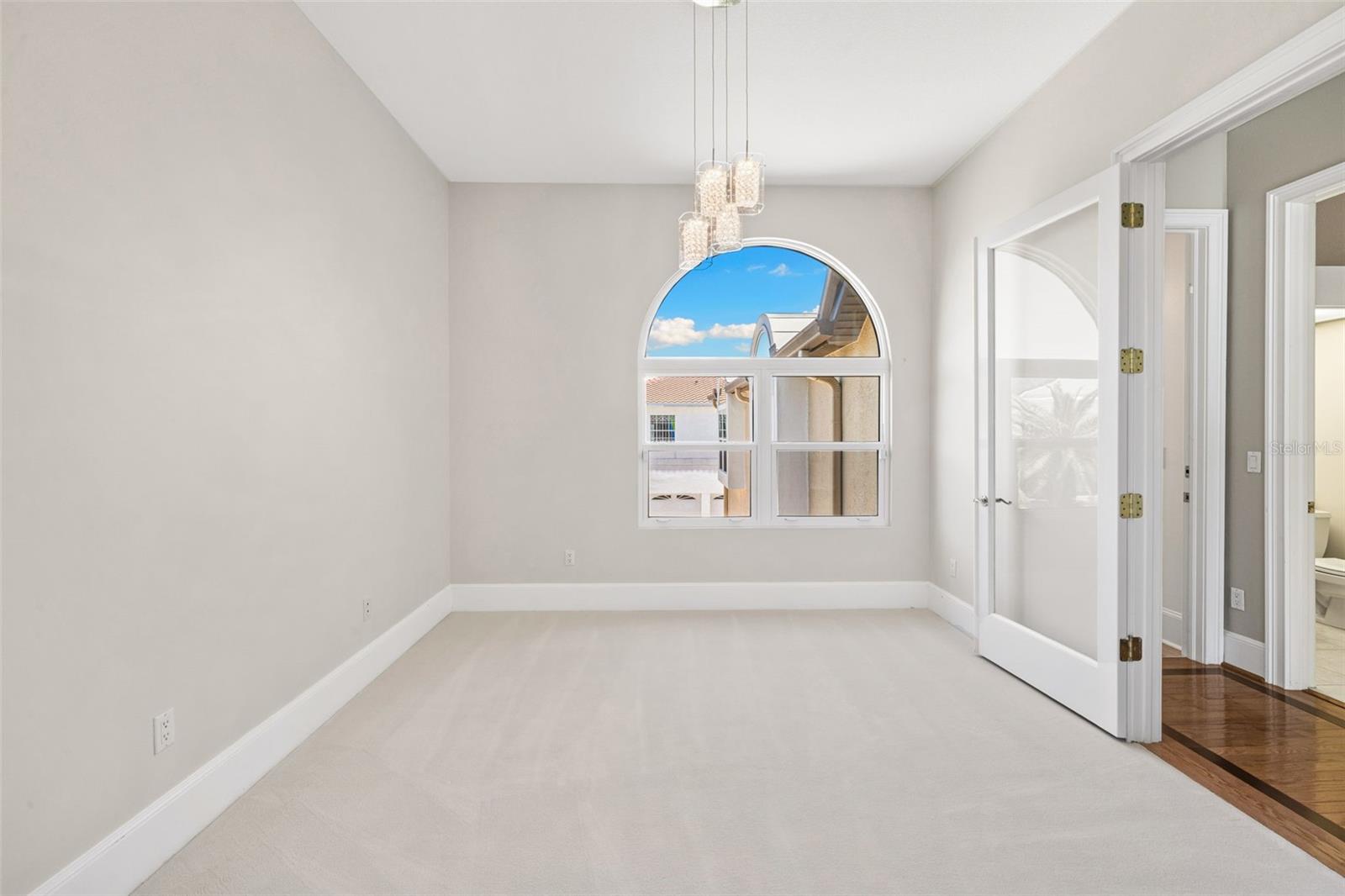 Upstairs office/bedroom