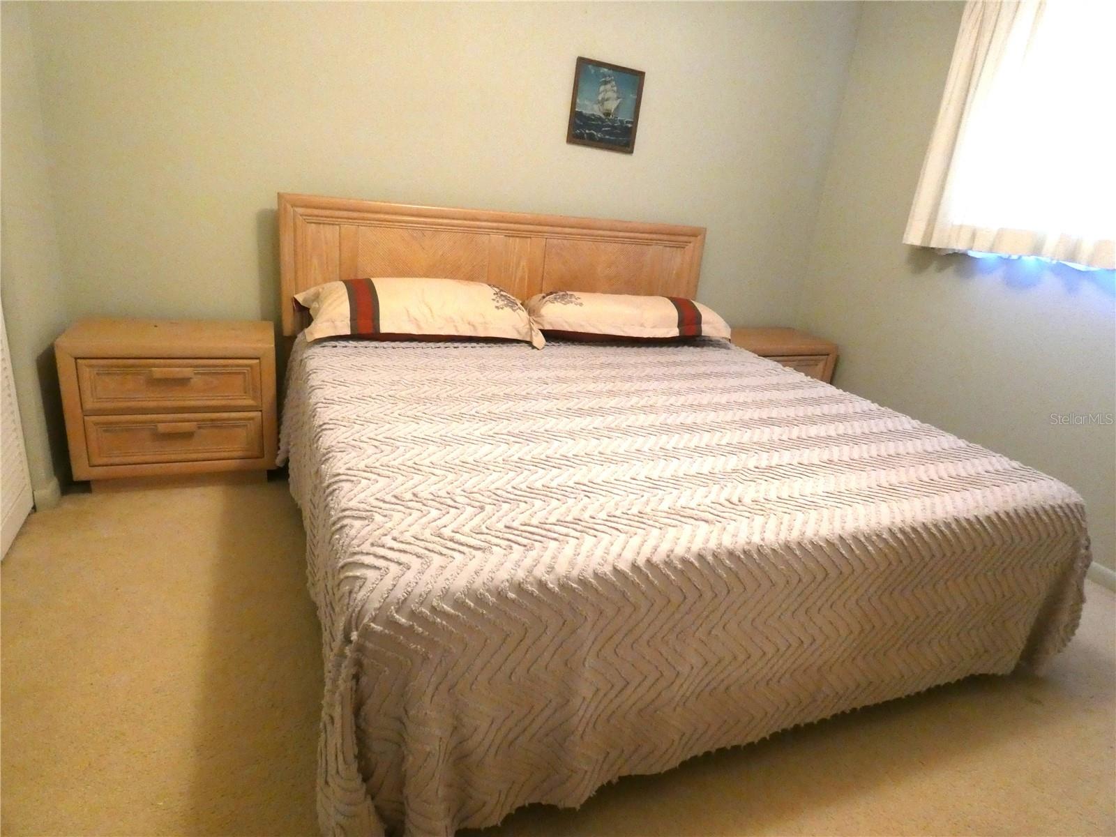 2nd floor bedroom