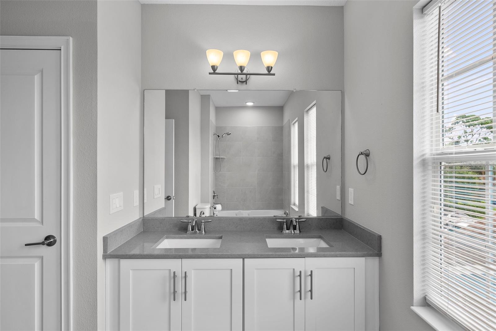 2nd Floor Bathroom