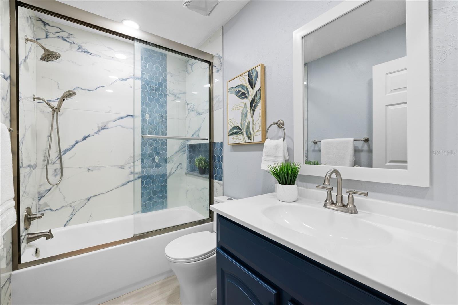 Spare bath close for pool access
