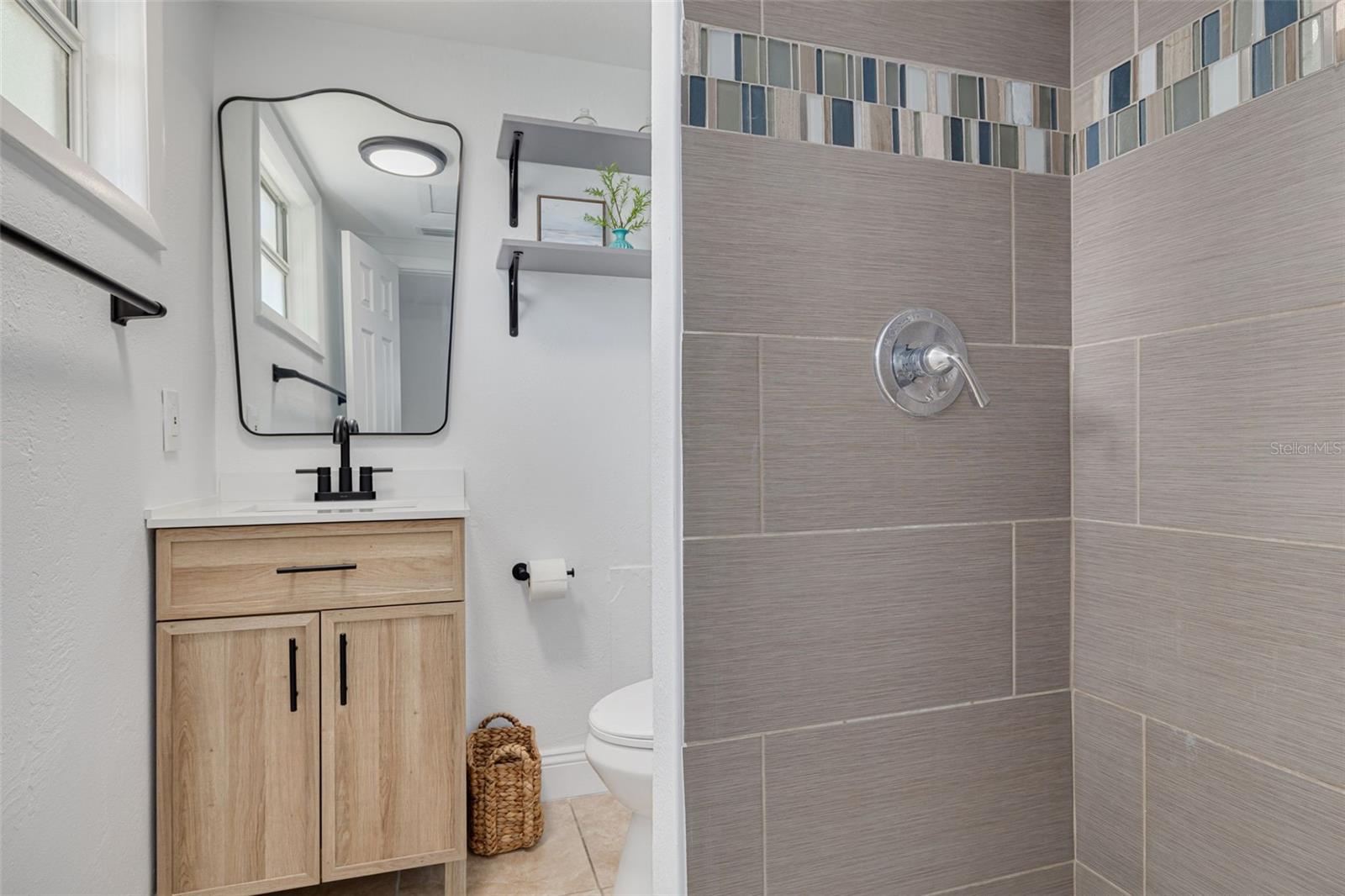Primary Ensuite Bath