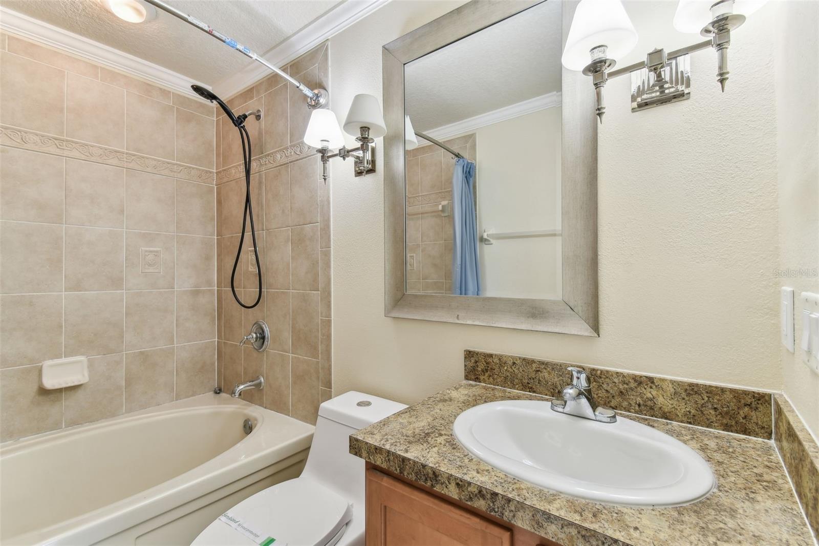 Bathroom 2 (Master bedroom Bathroom)