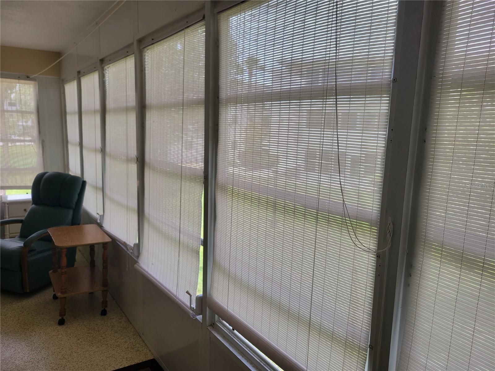 Florida room with lots of light
