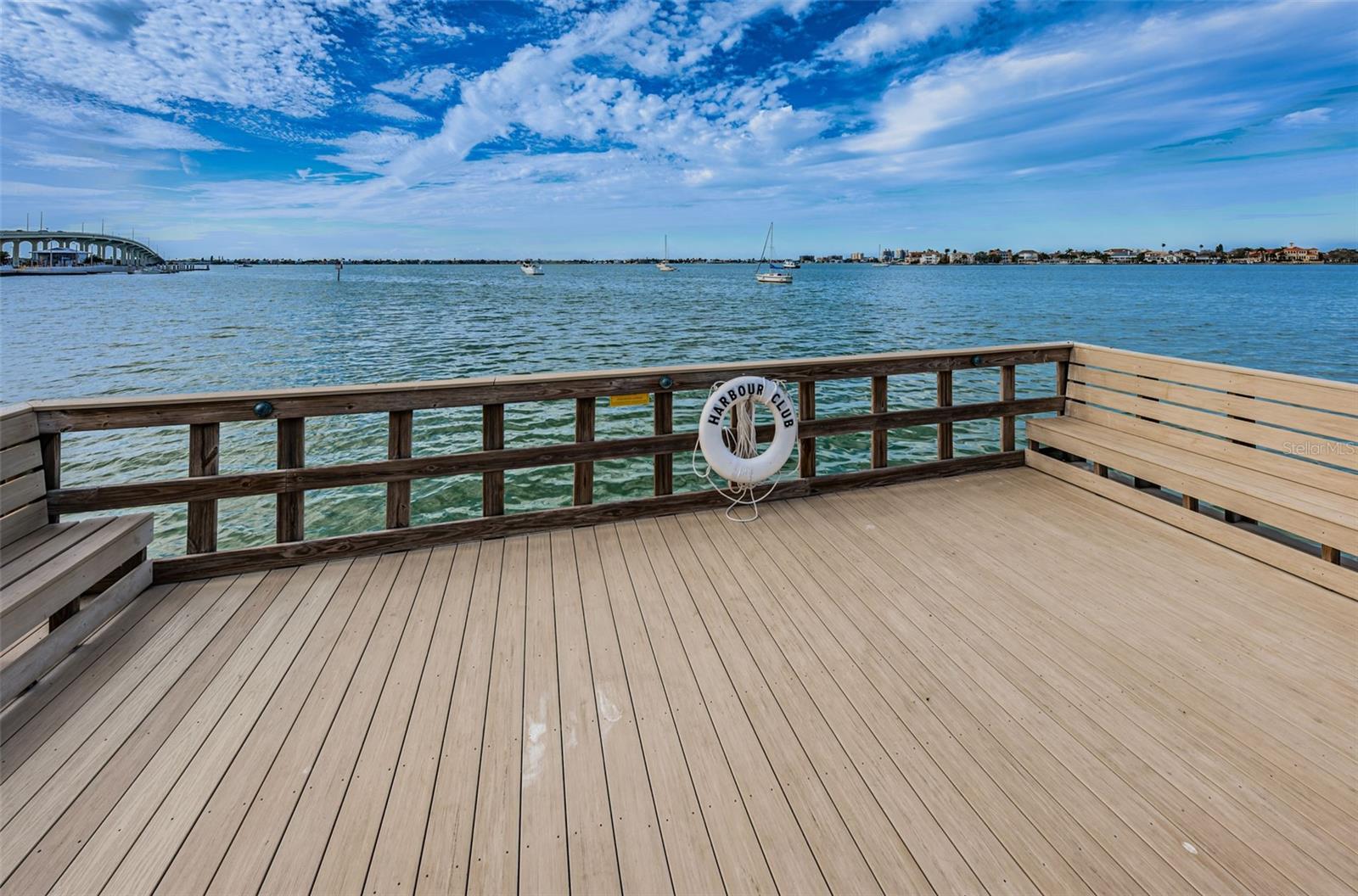 Dock
