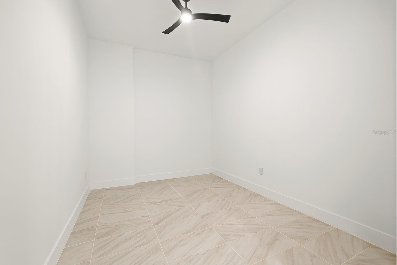 Den/Optional 2nd Bedroom