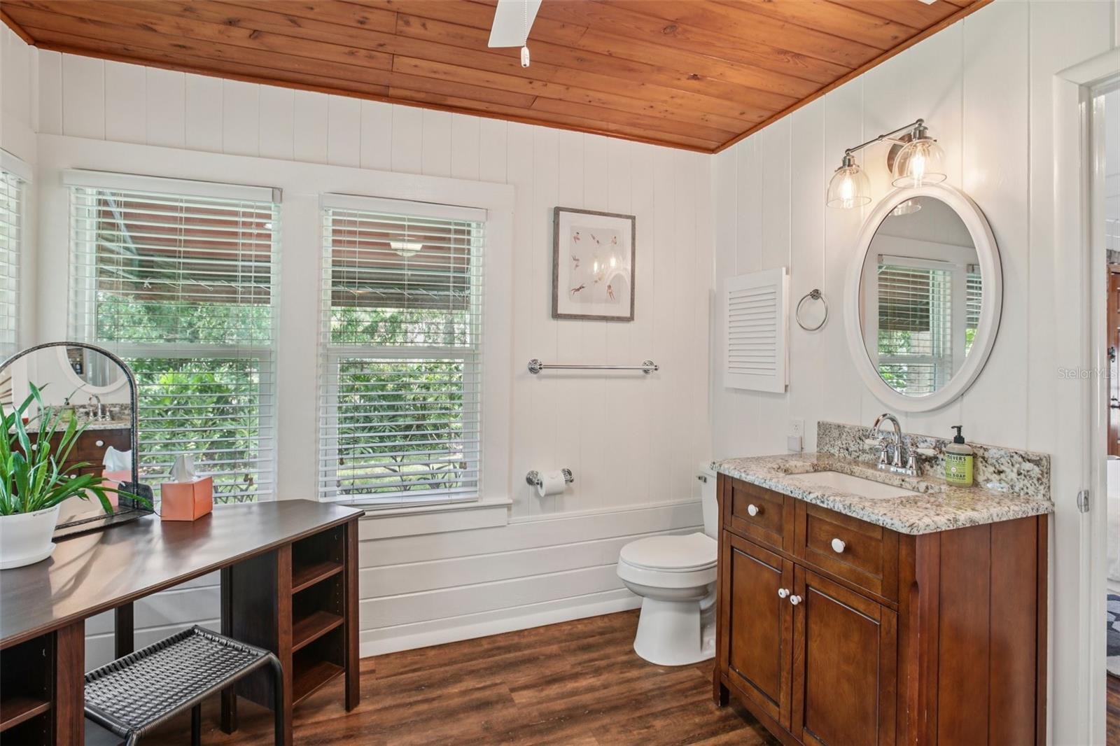 Main House primary bathroom