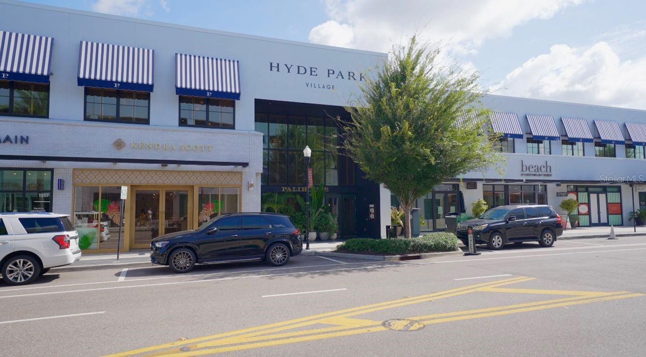 Shopping and dining within walking distance
