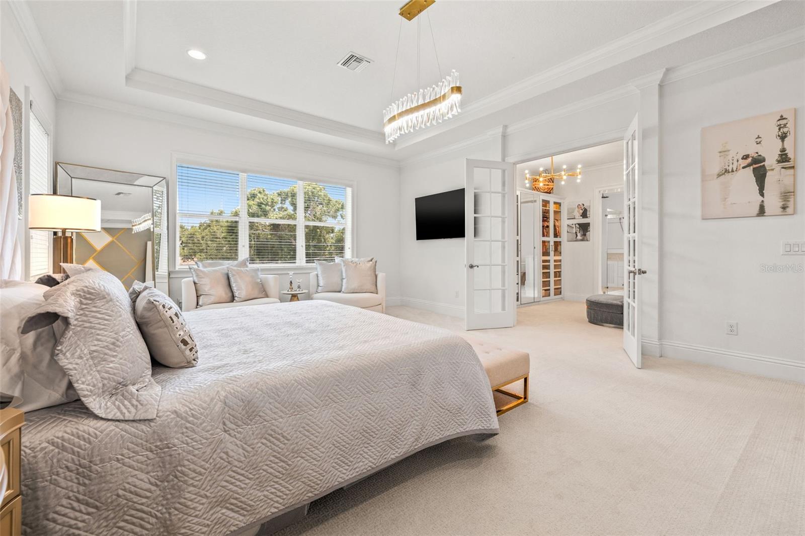 Tray ceiling