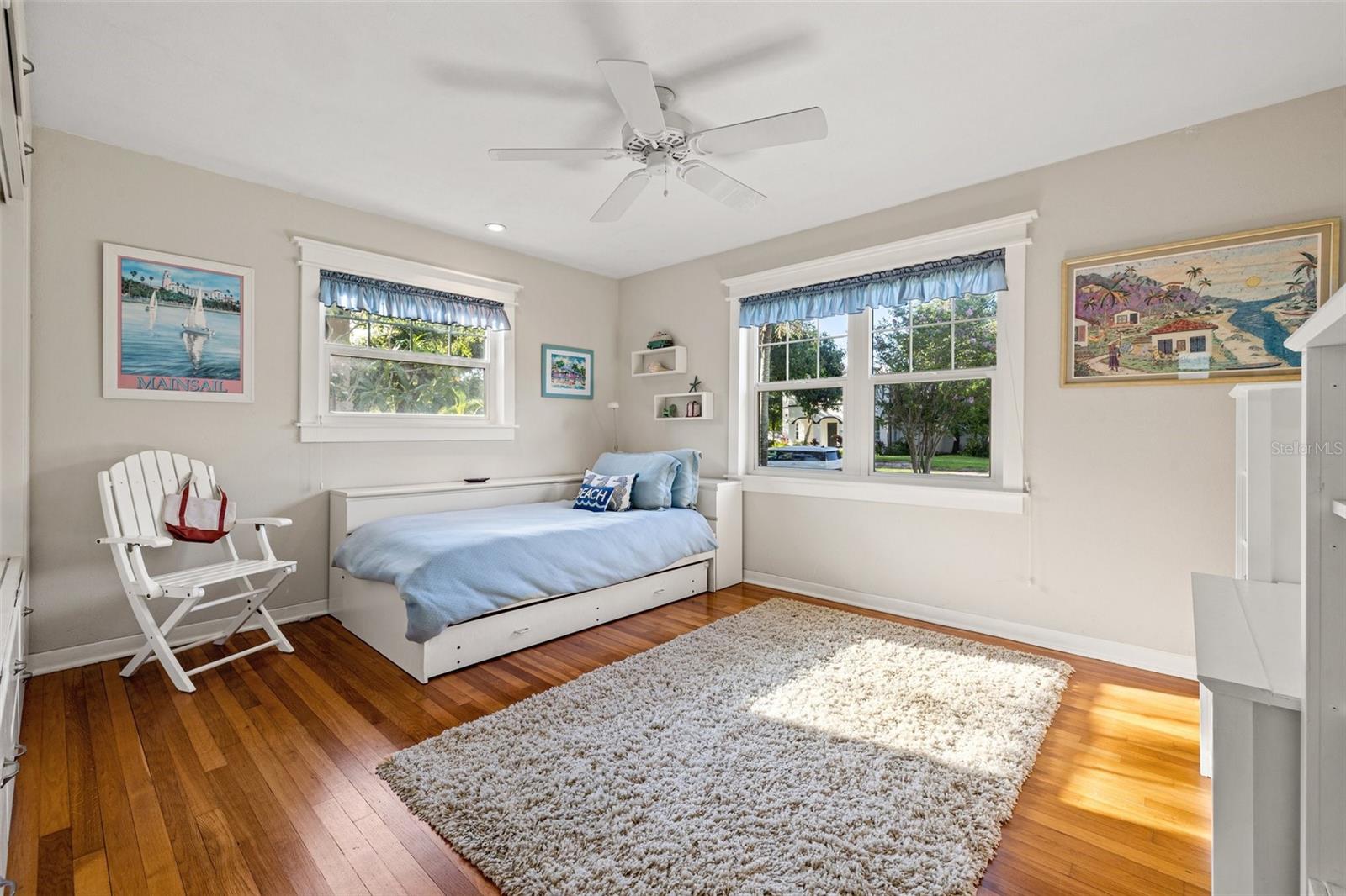Second bedroom