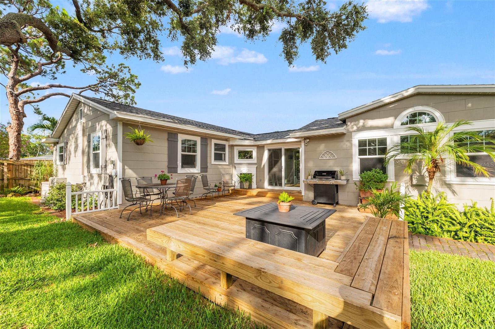 Large open deck space