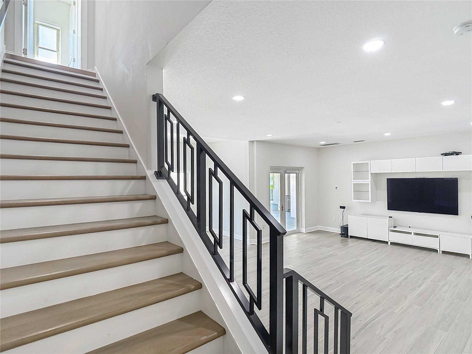 1st Floor Family Area