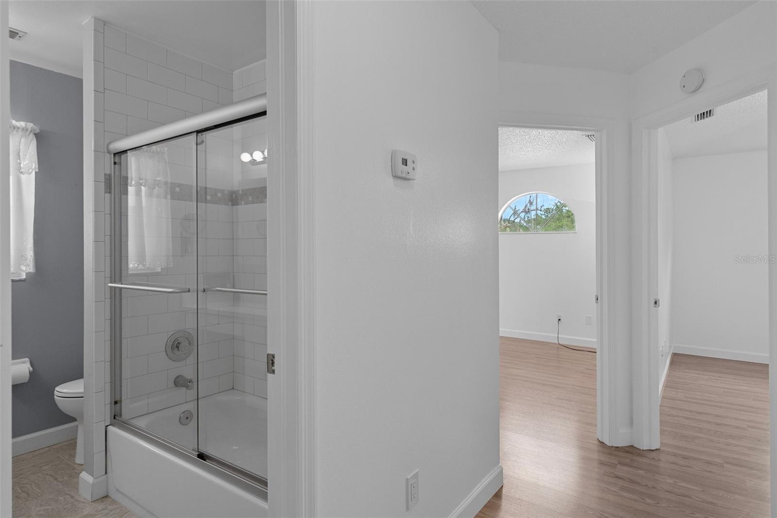 Upstairs Full Bath
