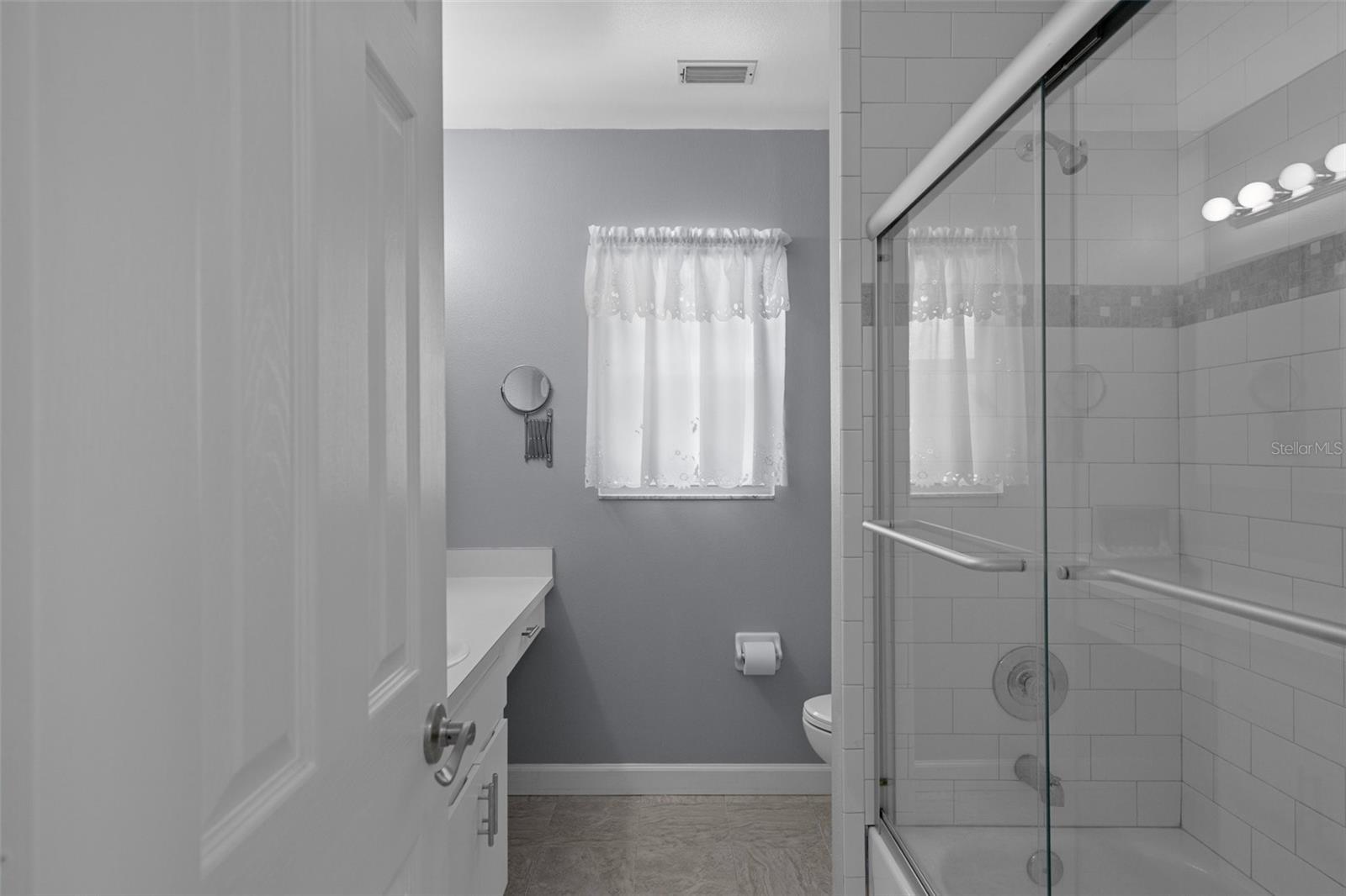 Upstairs Full Bath