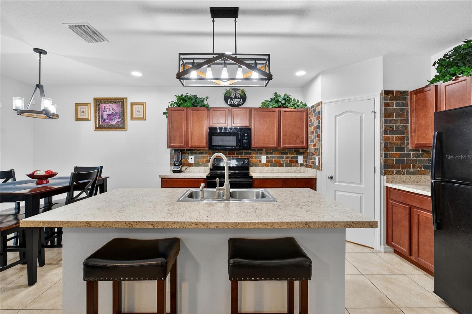 Kitchen Island