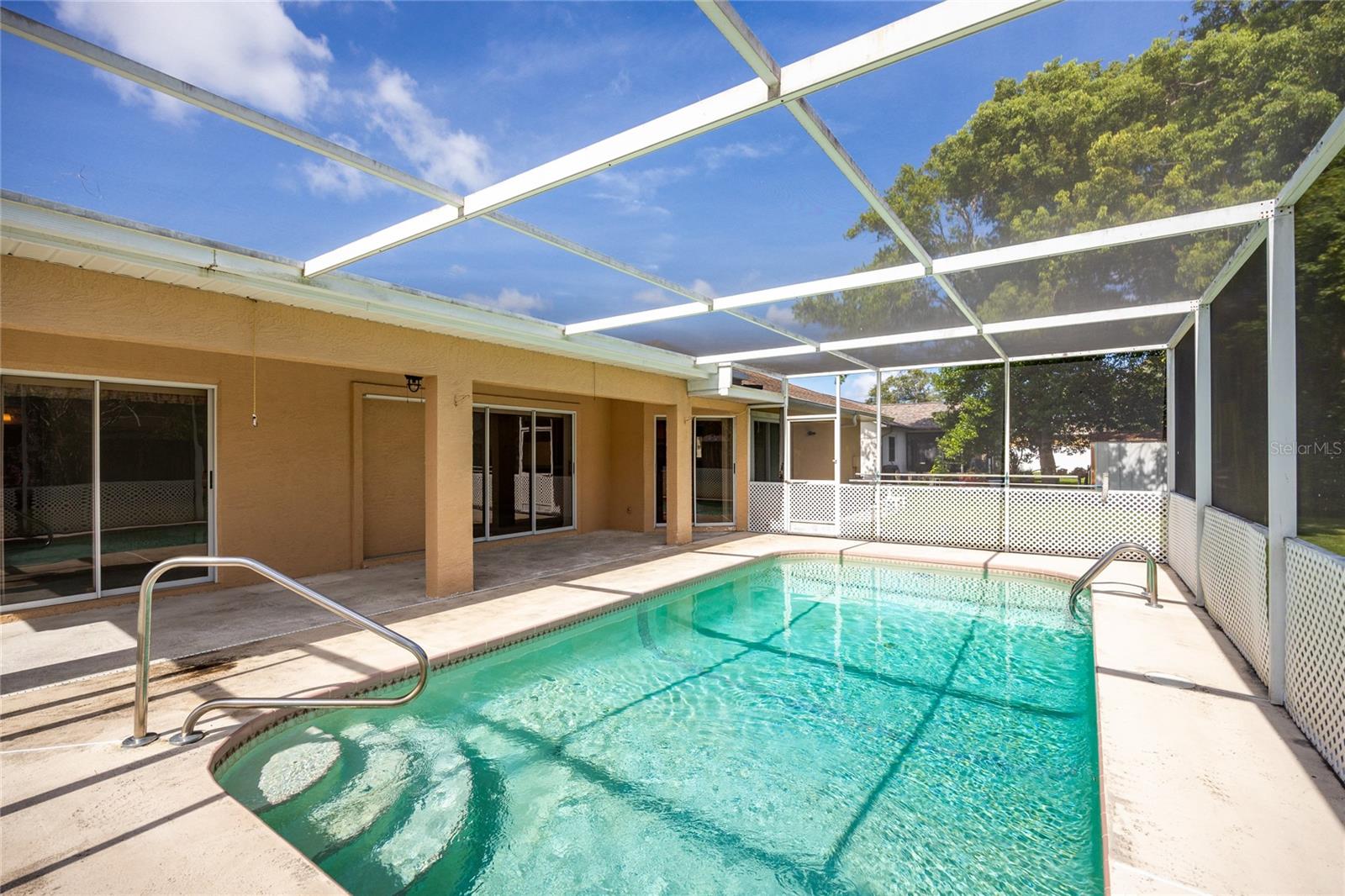 Pool / Lanai Area