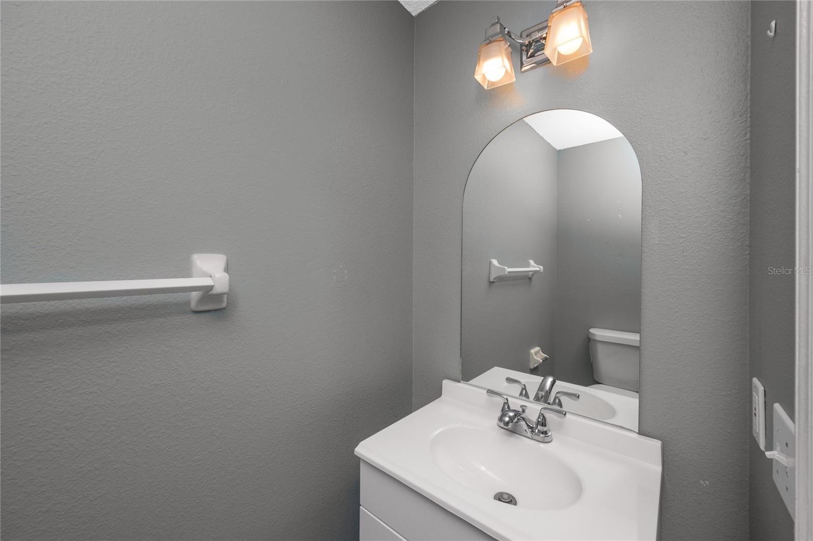Half Bath -5936 Bayside Key Dr, Tampa, FL 33615