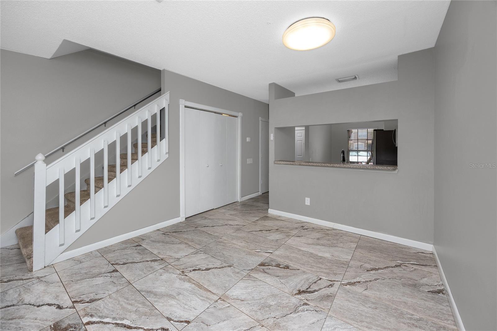 Dining & Living -5936 Bayside Key Dr, Tampa, FL 33615