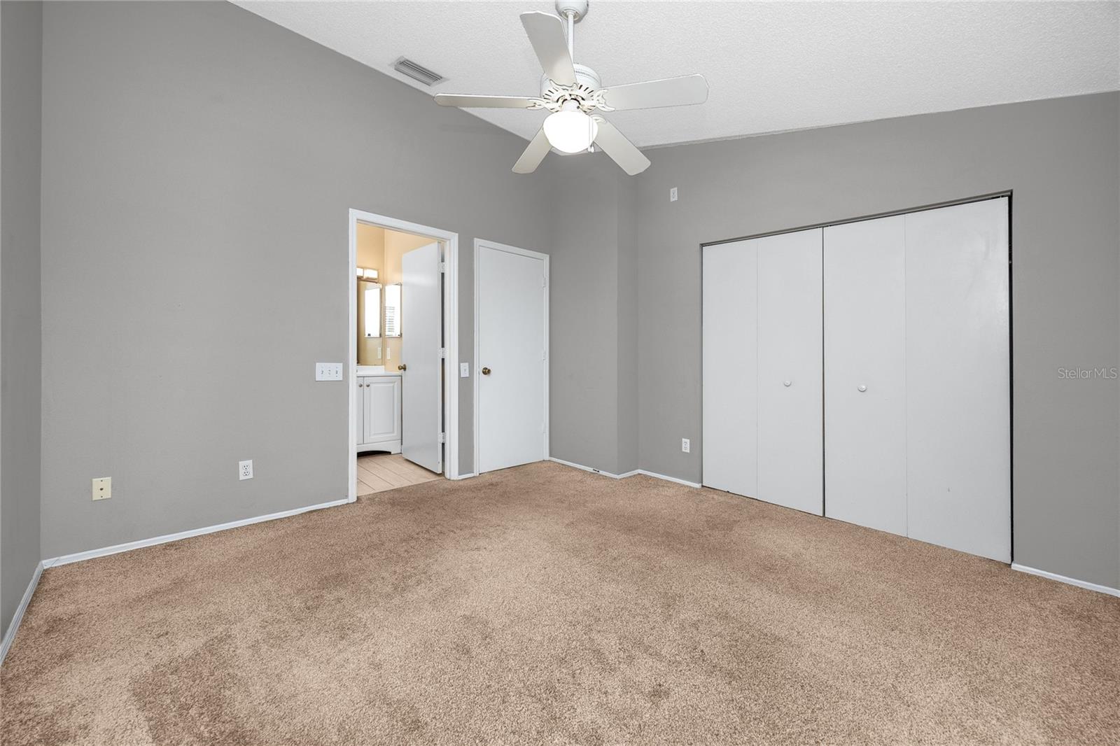 Bedroom -5936 Bayside Key Dr, Tampa, FL 33615