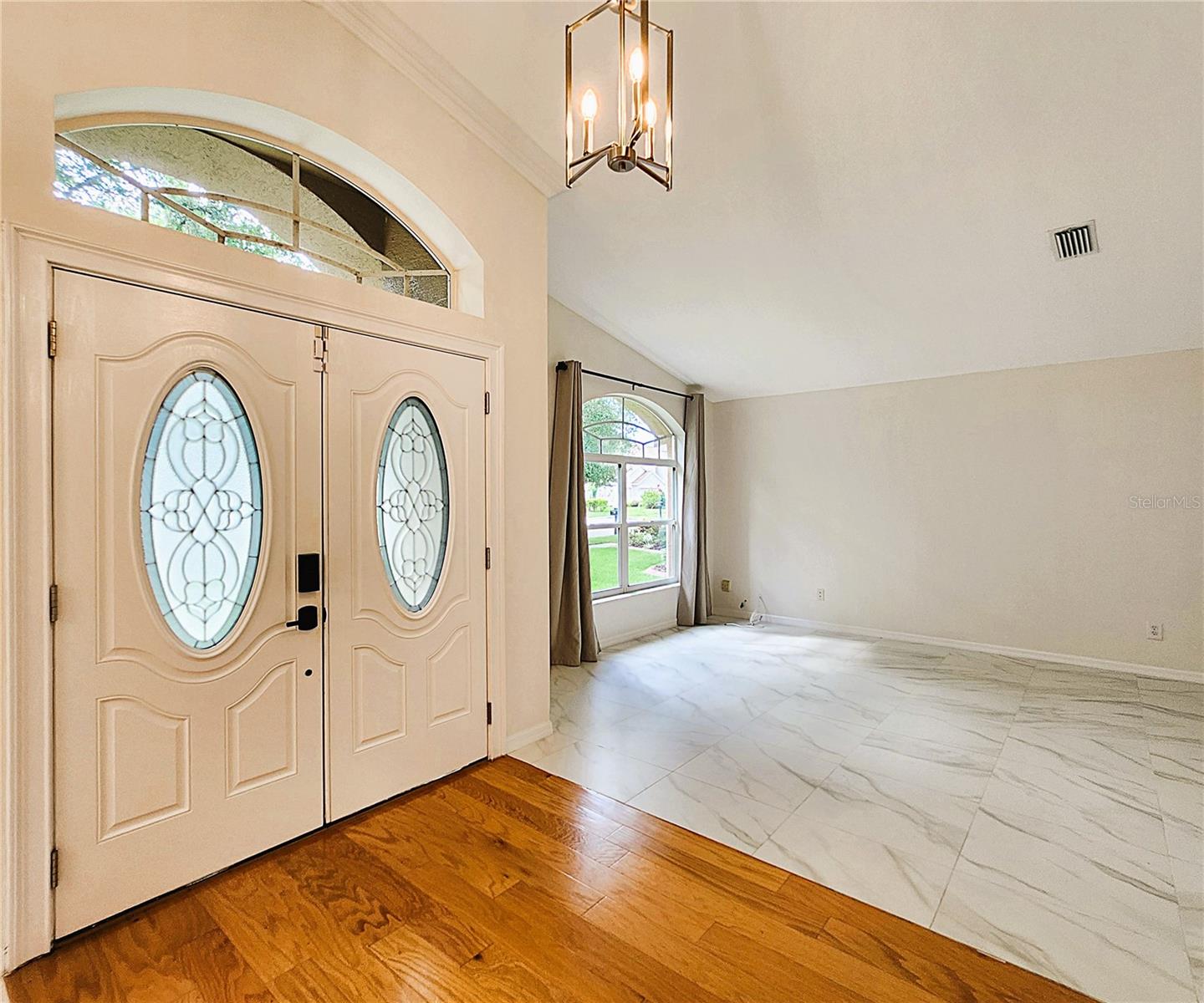 Foyer & Formal Living Room