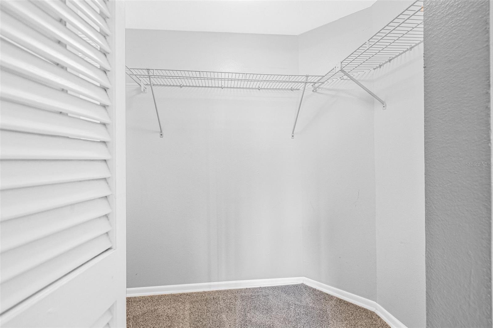 Walk in closet