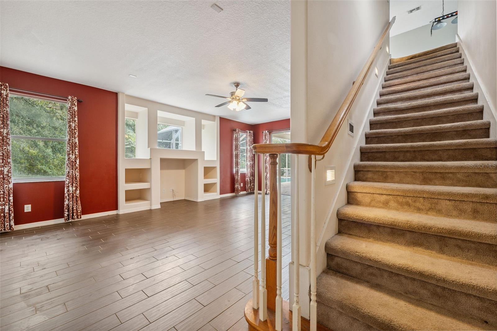 Great/Living Room(stairs to 2nd flr)