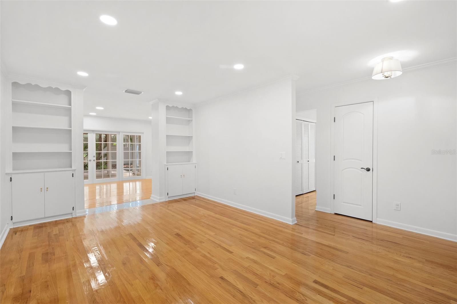 Looking through to family room & hallway