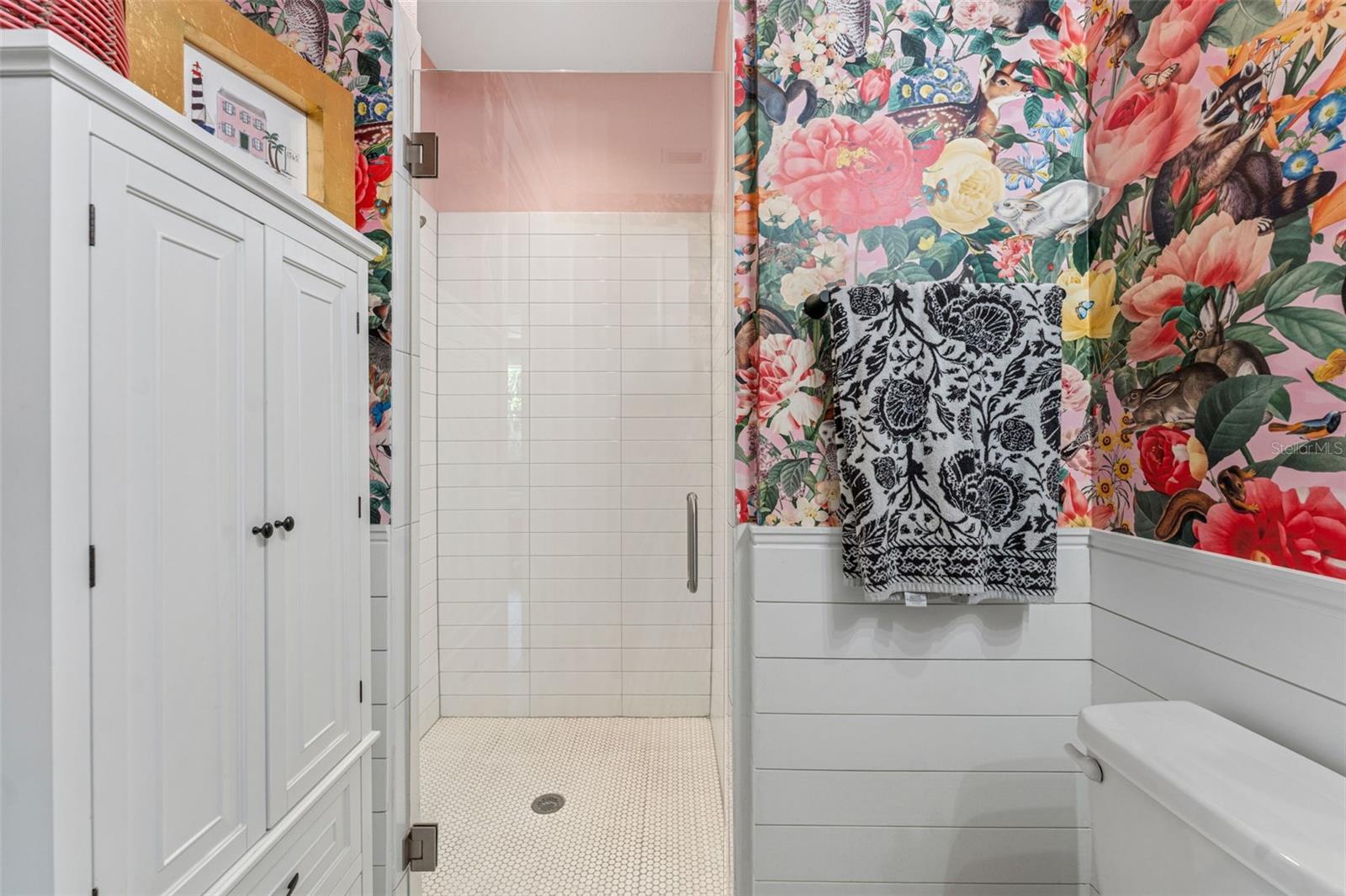 Downstairs full bath