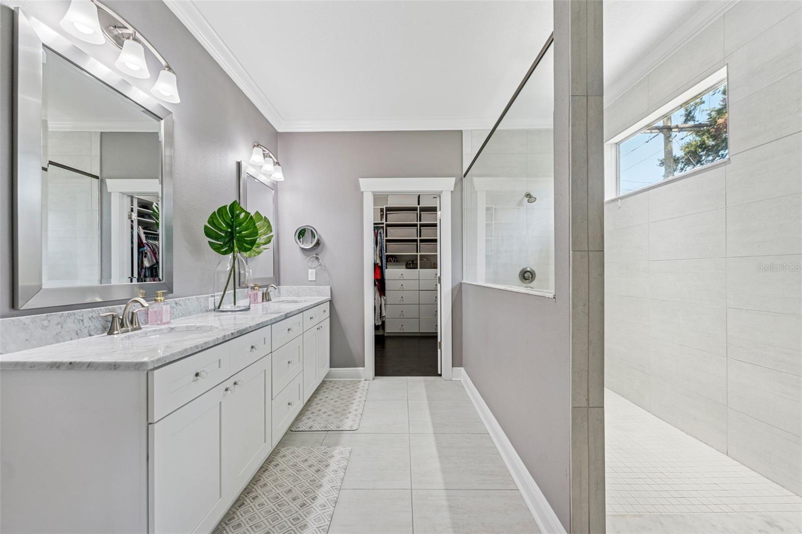Primary bath