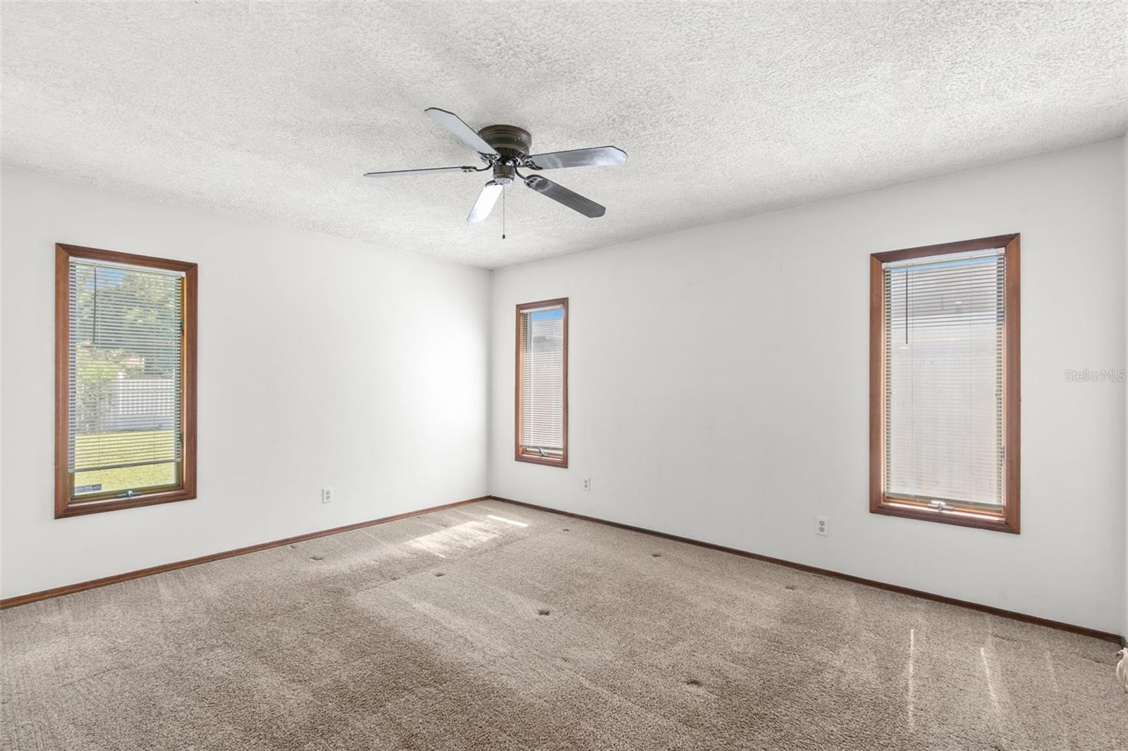 Primary Ensuite off the Dining Room