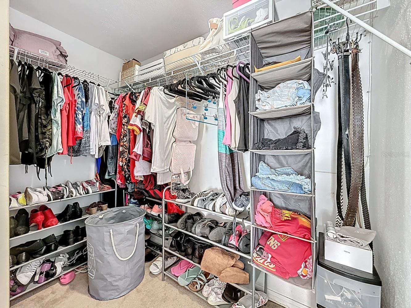 Walk in closet