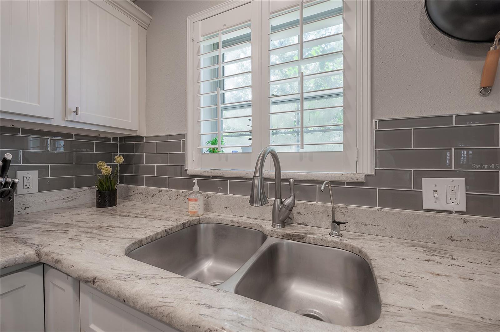 Plantation Shutters & Granite Countertops
