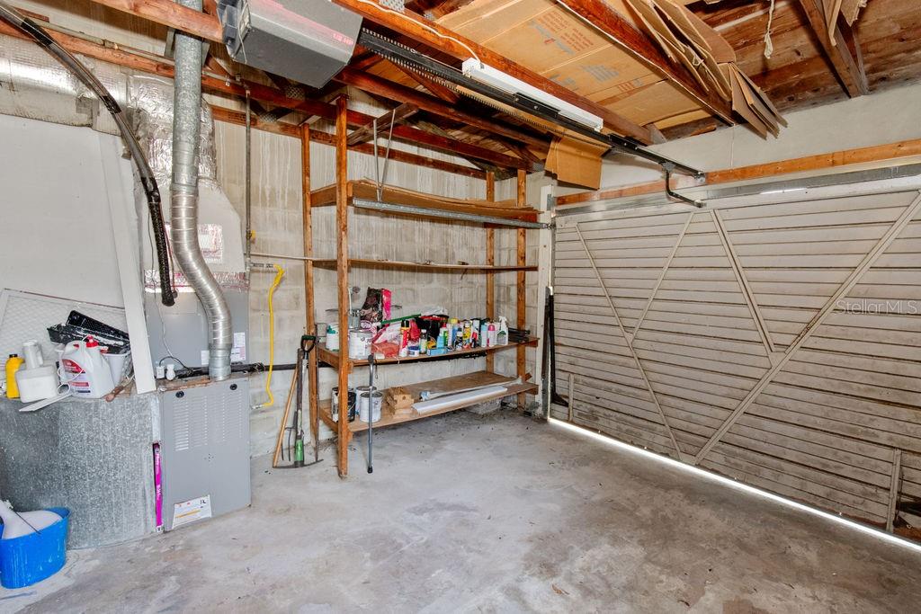 garage